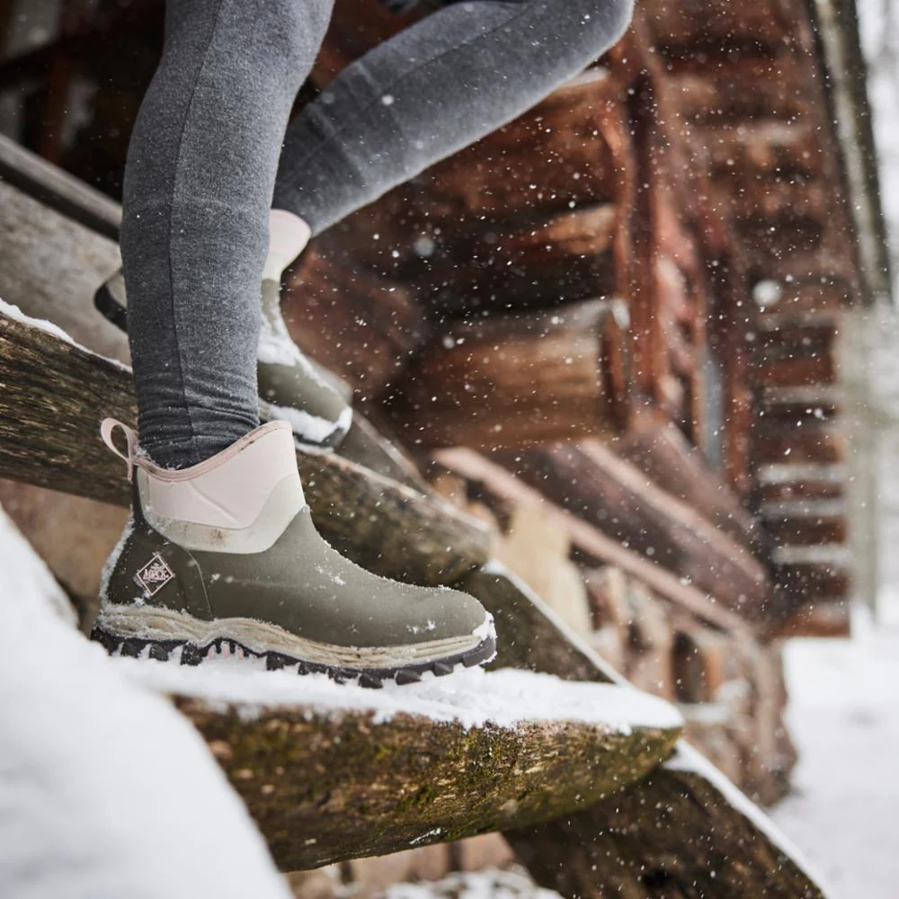Muck Footwear Women ARCTIC SPORT II ANKLE WALNUT - Image 2