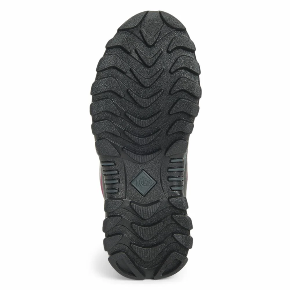 Muck Footwear Women ARCTIC SPORT II MID BLACK/MAGENTADIGIFADEPRINT - Image 5