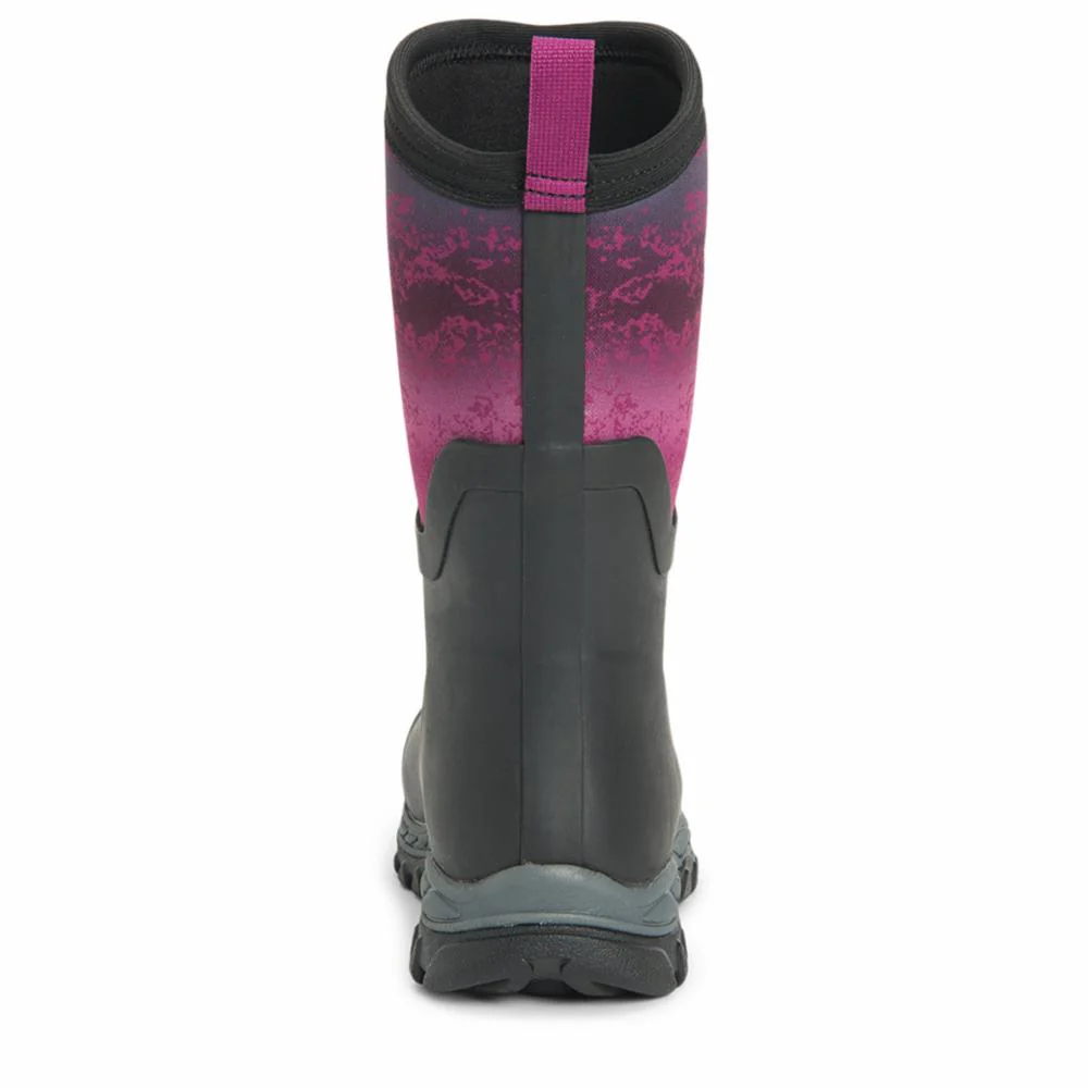 Muck Footwear Women ARCTIC SPORT II MID BLACK/MAGENTADIGIFADEPRINT - Image 8